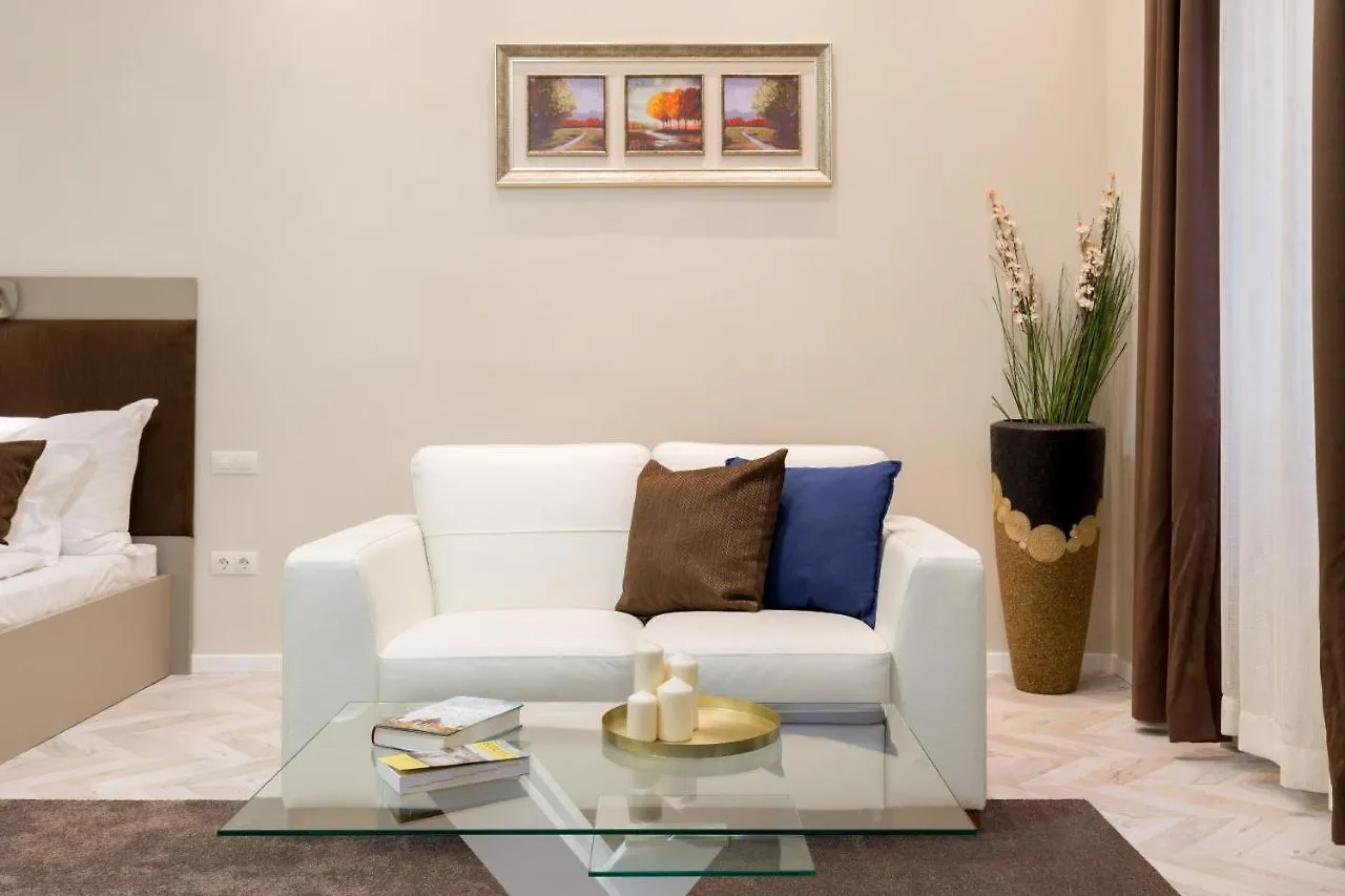 Cozy Dream Home In The Absolute Center Budapest 0*,