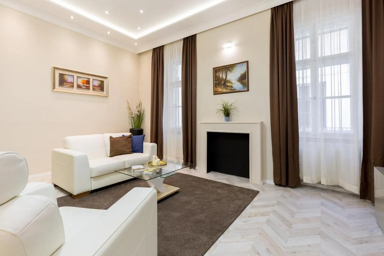 Apartman Cozy Dream Home In The Absolute Center Budapest Magyarország